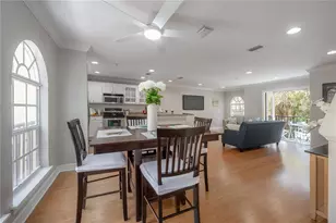 3308 Las Campos Pl, Tampa, FL 33611 - Photo 5