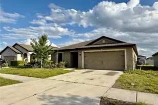 837 Chatham Walk Dr, Ruskin, FL 33570 - Photo 1