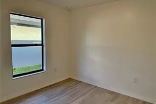 837 Chatham Walk Dr, Ruskin, FL 33570 - Photo 11