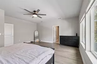 2407 W Carmen St, Tampa, FL 33609 - Photo 37