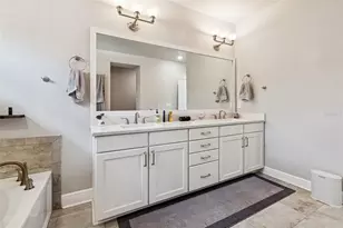 2407 W Carmen St, Tampa, FL 33609 - Photo 41