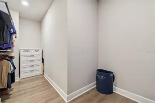 2407 W Carmen St, Tampa, FL 33609 - Photo 45