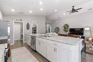 6313 Gardner Dr, Lakeland, FL 33813 - Photo 13