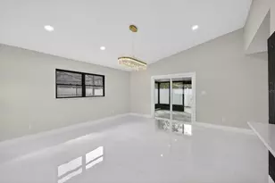 7608 Palmbrook Dr, Tampa, FL 33615 - Photo 13