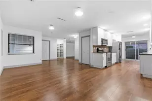 1001 Willowbranch Ave, Clearwater, FL 33764 - Photo 5