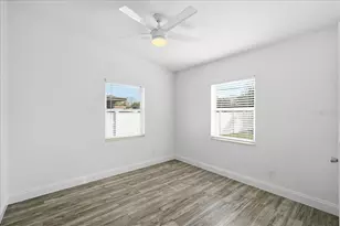 4398 Neptune Dr SE, Saint Petersburg, FL 33705 - Photo 33