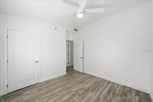 4398 Neptune Dr SE, Saint Petersburg, FL 33705 - Photo 11