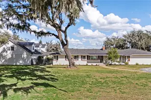 4019 Moores Lake Rd, Dover, FL 33527 - Photo 1