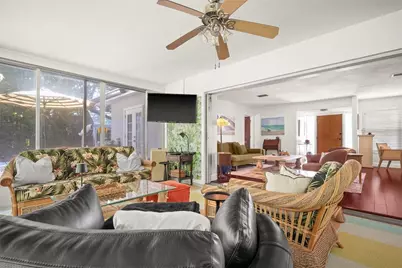 14197 Hetrick Circle N, Largo, FL 33774 - Photo 11