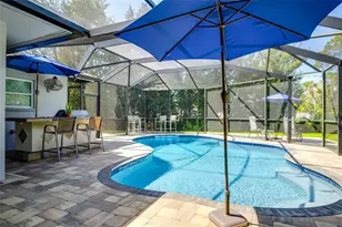 14197 Hetrick Cir N, Largo, FL 33774 - Photo 25