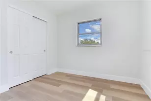 7201 10th St N, Saint Petersburg, FL 33702 - Photo 31