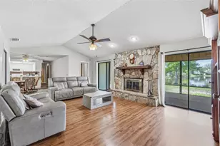 3330 Foxridge Cir, Tampa, FL 33618 - Photo 17