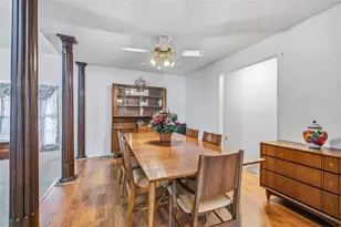 3330 Foxridge Cir, Tampa, FL 33618 - Photo 13