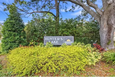 3330 Foxridge Circle, Tampa, FL 33618 - Photo 45