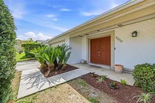 3330 Foxridge Cir, Tampa, FL 33618 - Photo 3