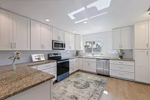 403 Boca Ciega Point Blvd N, Saint Petersburg, FL 33708 - Photo 5