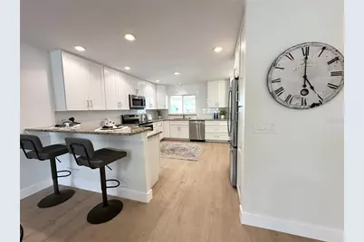 403 Boca Ciega Point Boulevard N, Saint Petersburg, FL 33708 - Photo 11