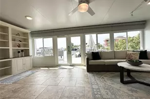 403 Boca Ciega Point Blvd N, Saint Petersburg, FL 33708 - Photo 25