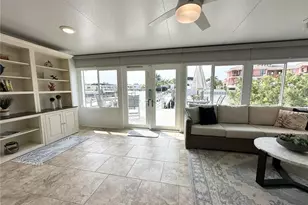 403 Boca Ciega Point Blvd N, Saint Petersburg, FL 33708 - Photo 23