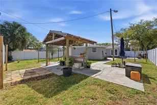 733 61st Ave NE, Saint Petersburg, FL 33703 - Photo 51