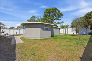 733 61st Ave NE, Saint Petersburg, FL 33703 - Photo 49