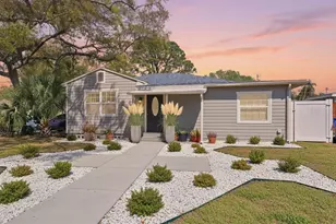 733 61st Ave NE, Saint Petersburg, FL 33703 - Photo 5