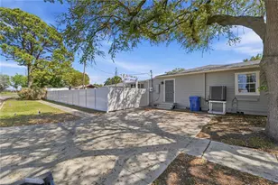 733 61st Ave NE, Saint Petersburg, FL 33703 - Photo 45