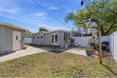 733 61st Avenue NE, Saint Petersburg, FL 33703 - Photo 45