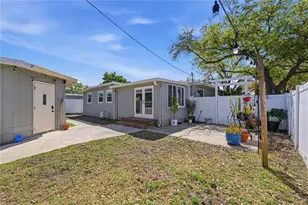 733 61st Ave NE, Saint Petersburg, FL 33703 - Photo 45