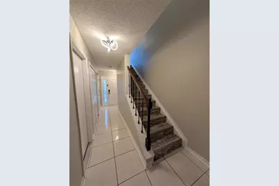 4630 Ashburn Square Drive, Tampa, FL 33610 - Photo 17