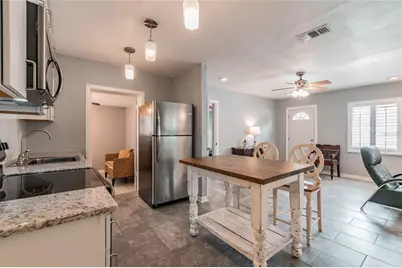 3611 W Anderson Avenue, Tampa, FL 33611 - Photo 9