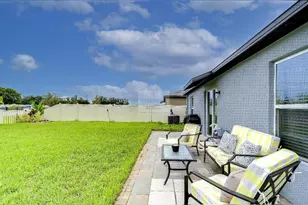 1412 Tahitian Sunrise Dr, Plant City, FL 33565 - Photo 21