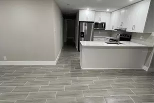 2919 E Columbus Dr, Tampa, FL 33605 - Photo 3