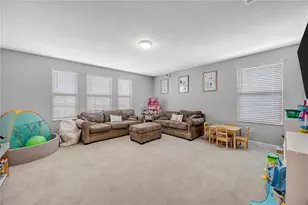 13223 Satin Lily Dr, Riverview, FL 33579 - Photo 5