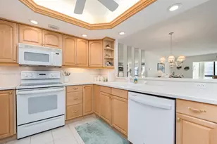 800 S Gulfview Blvd, Clearwater Beach, FL 33767 - Photo 9