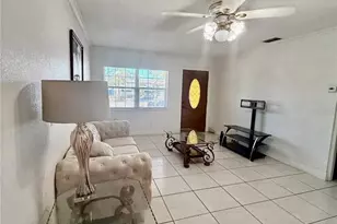 4732 Eldorado Dr, Tampa, FL 33615 - Photo 9