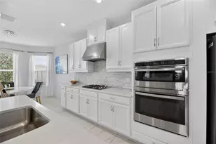 5810 Fieldmoor Ct, Palmetto, FL 34221 - Photo 15