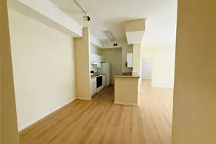 17110 Carrington Park Dr, Tampa, FL 33647 - Photo 5