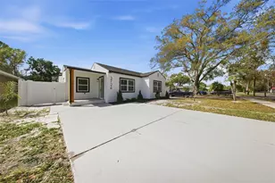 3726 53 Ave N, Saint Petersburg, FL 33714 - Photo 3