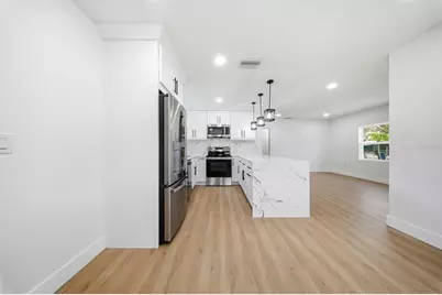 3726 53 Avenue N, Saint Petersburg, FL 33714 - Photo 17