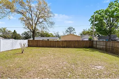 9605 N Edison Avenue, Tampa, FL 33612 - Photo 25