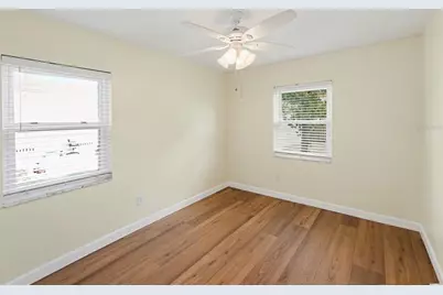 9605 N Edison Avenue, Tampa, FL 33612 - Photo 15