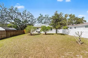 9605 N Edison Ave, Tampa, FL 33612 - Photo 23