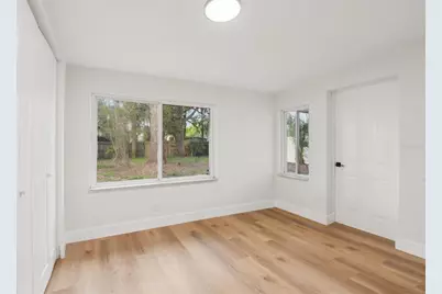 920 43rd Avenue NE, Saint Petersburg, FL 33703 - Photo 17