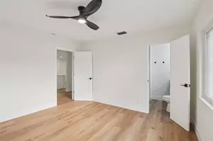 920 43rd Ave NE, Saint Petersburg, FL 33703 - Photo 13