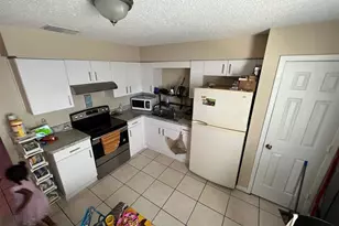 4805 16th St, Zephyrhills, FL 33542 - Photo 3