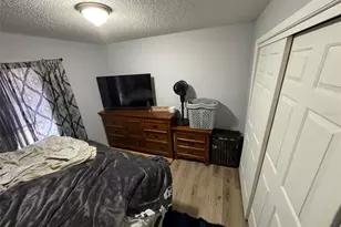 4805 16th St, Zephyrhills, FL 33542 - Photo 25