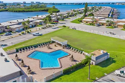 1 Boca Ciega Point Boulevard #301, Saint Petersburg, FL 33708 - Photo 29