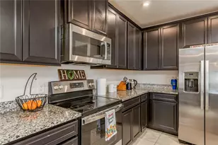 17906 Turning Leaf Cir, Land O Lakes, FL 34638 - Photo 15