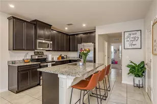 17906 Turning Leaf Cir, Land O Lakes, FL 34638 - Photo 13